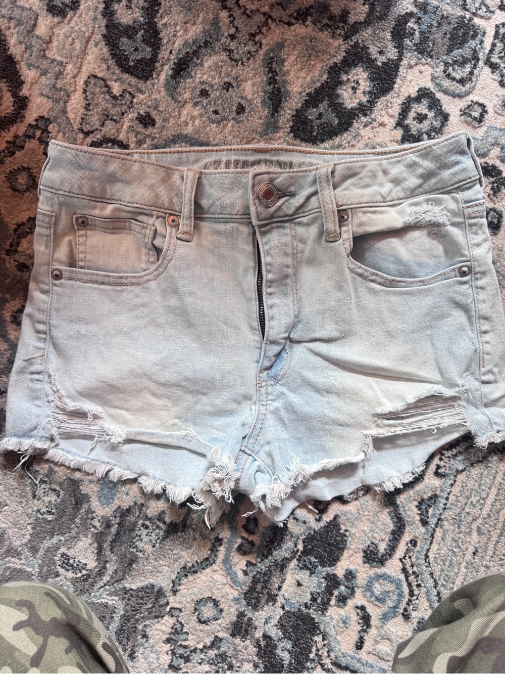 AE super stretch size 8 jean shorts